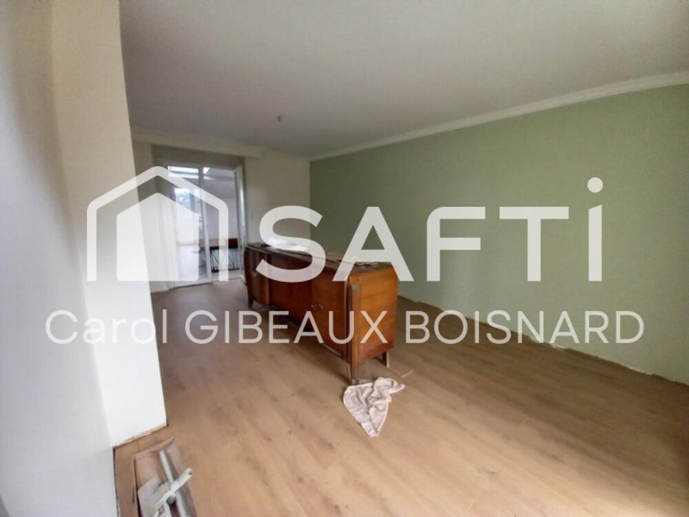 Vente Maison Maison de campagne en grande partie rénovée avec garage et dépendance Saumeray