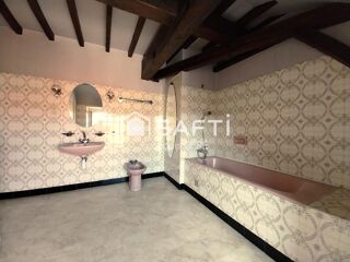  Immeuble  vendre 240 m