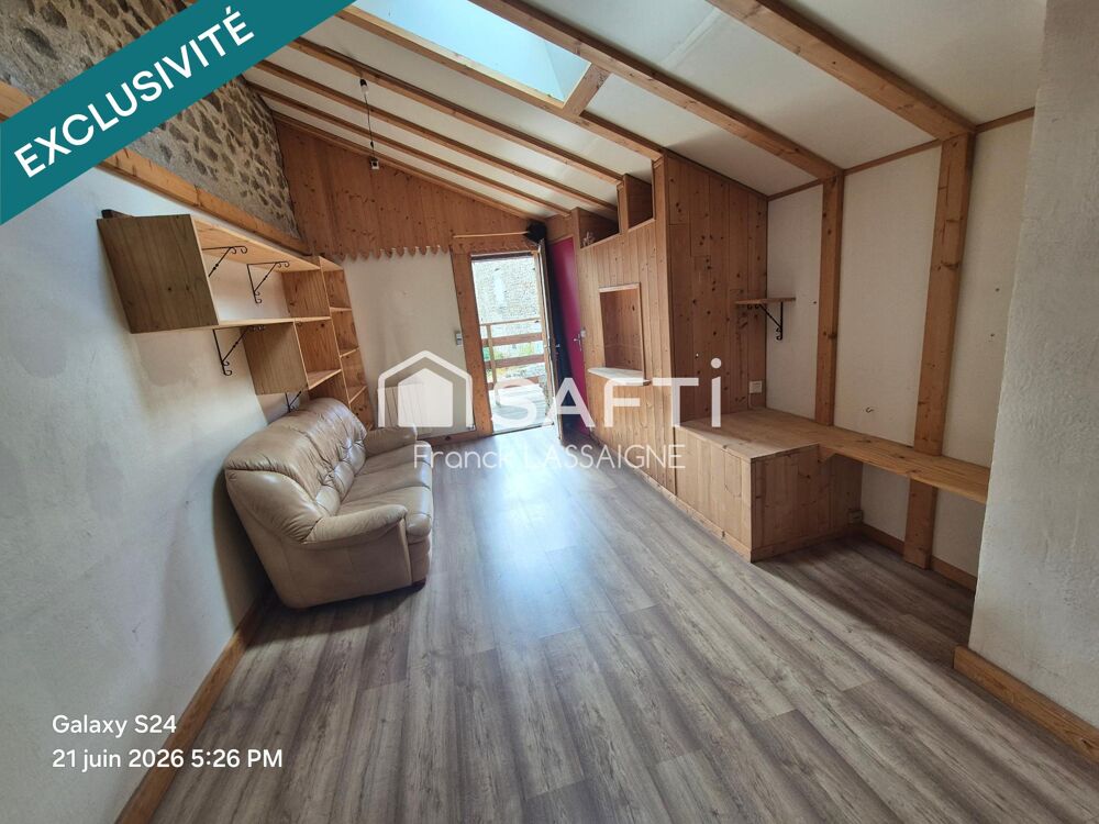 Vente Maison Maison de ville 71m² avec cour + ancien commerce Fournols
