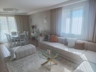  Maison � vendre 7 pi�ces 165 m�