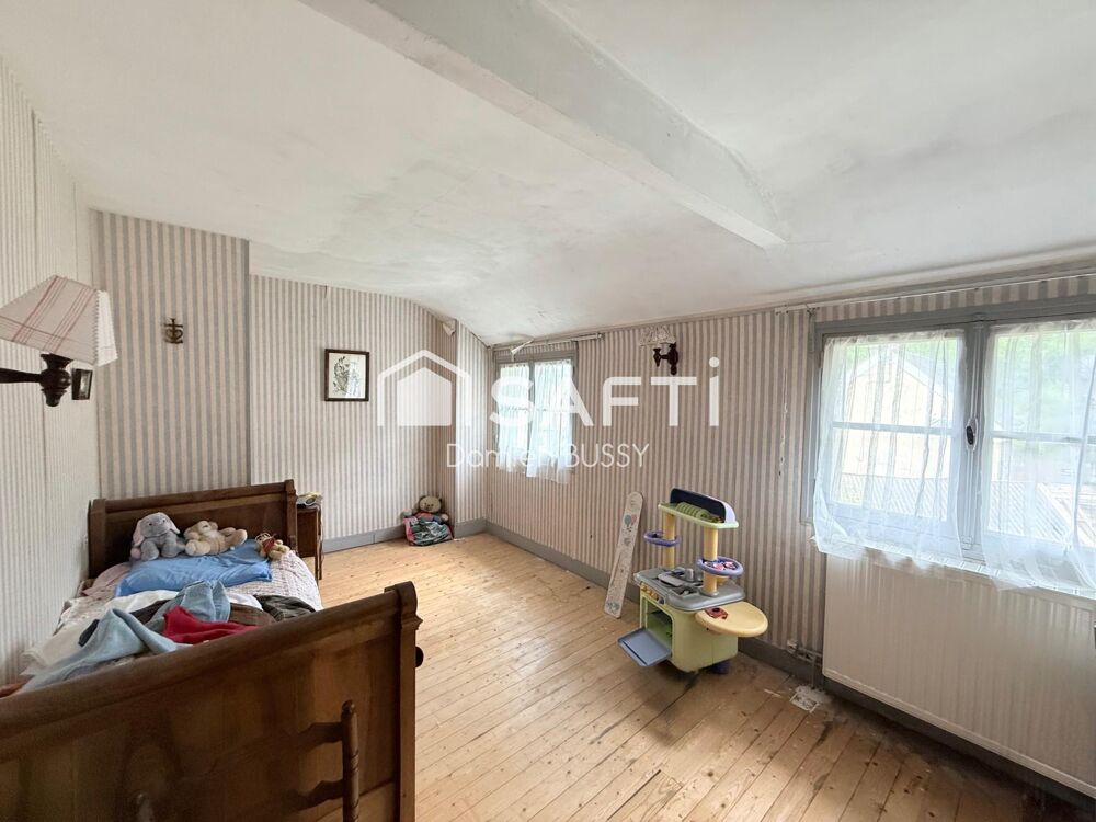 Vente Maison Grande Maison avec dépendances à fort potentiel Merey