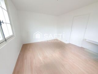  Maison � vendre 7 pi�ces 303 m�