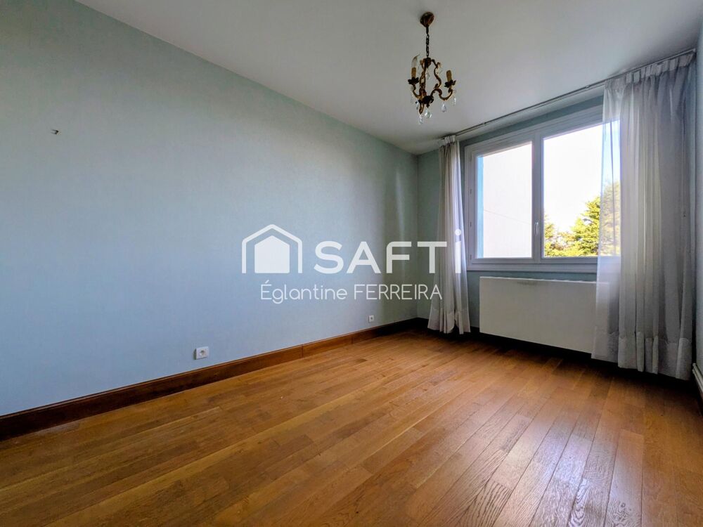 Vente Appartement CHATEAUROUX, APPARTEMENT T3 AVEC BALCON, GARAGE ET CAVE Chateauroux
