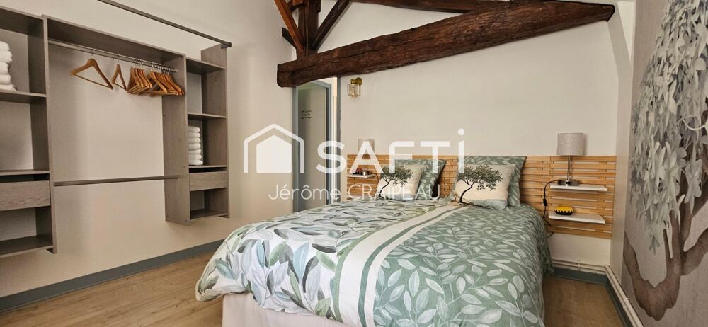 à vendre  Propriété/château Avrillé (85440)