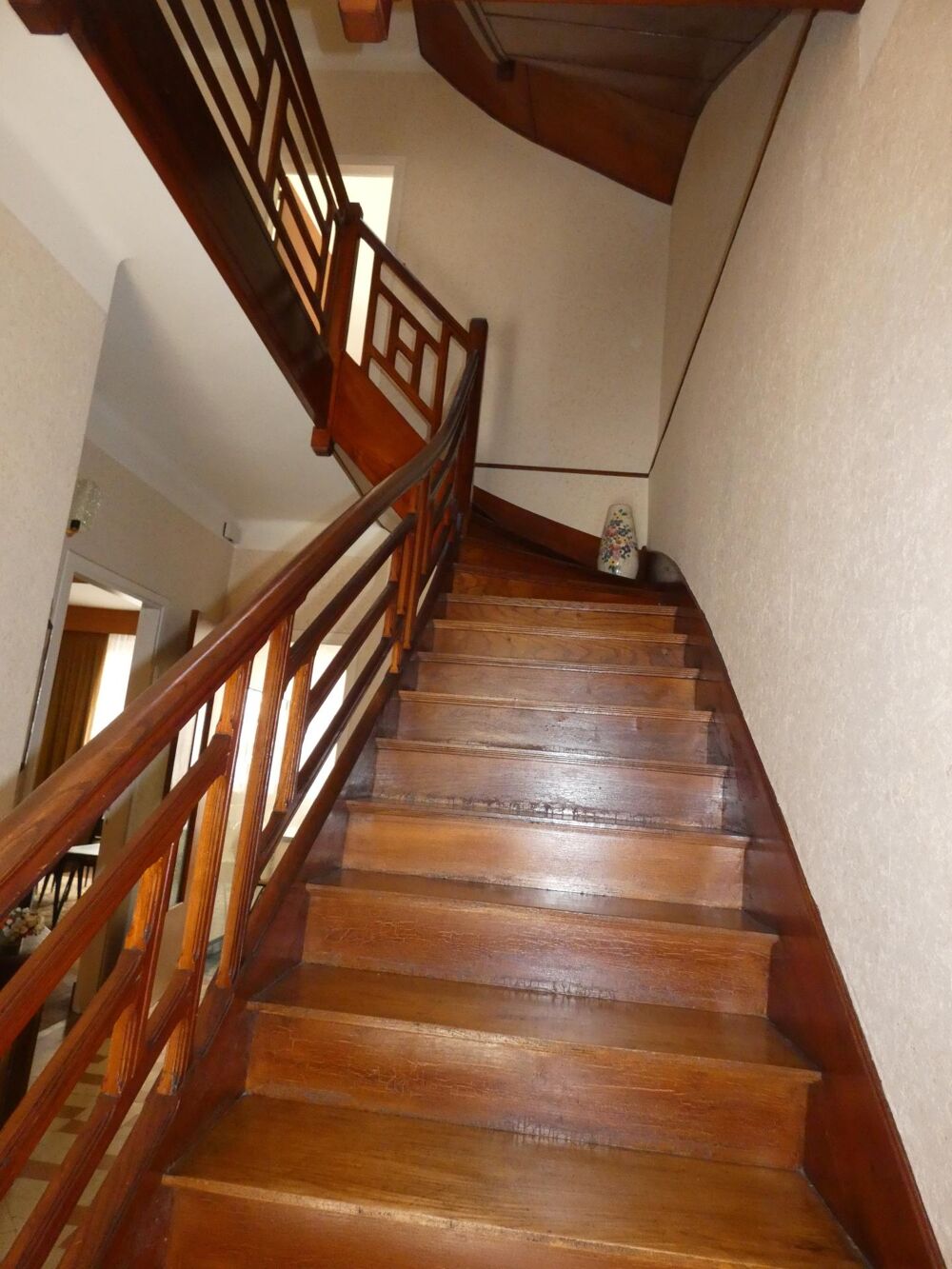 Vente Maison Maison de 187m², 4 chambres 3 salles de bain, avec cour de 20m² Esperaza