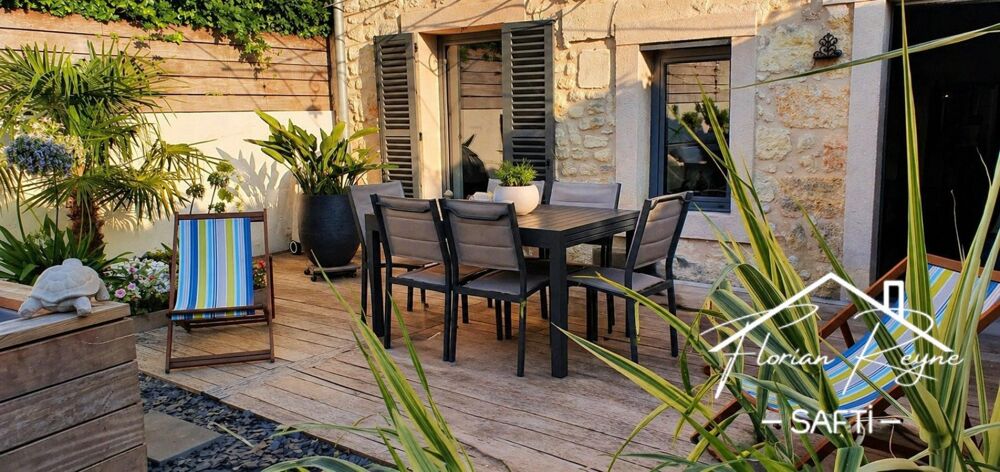 Maison en pierre avec piscine et cachet unique