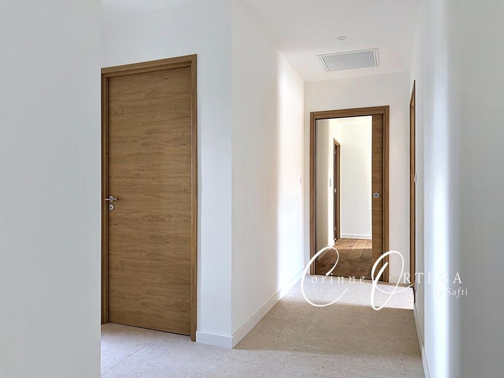 Vente Maison Villa contemporaine 4 Chambres, Piscine et grand garage Nimes