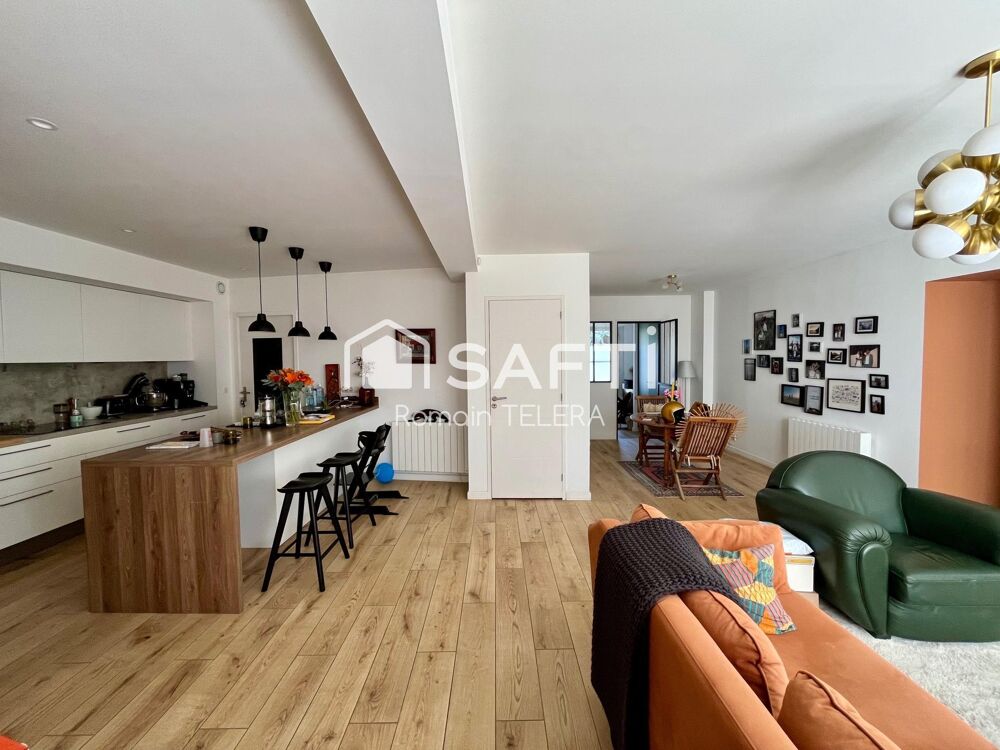 Vente Appartement Nansouty : appartement T4 parfaitement rénové de 98 m², avec une terrasse et un garage. Bordeaux