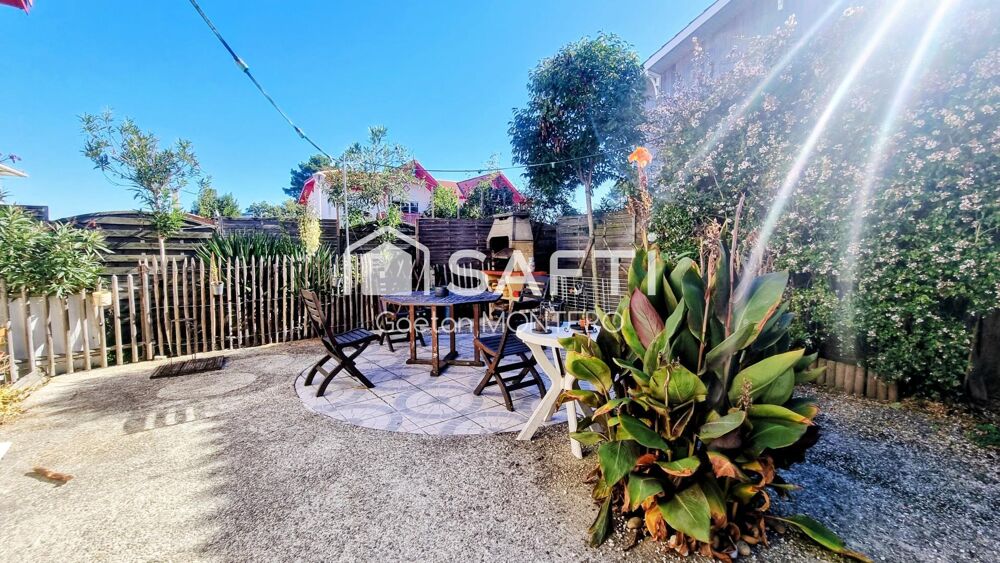 À vendre  Maison en plein centre-ville de Biscarrosse
