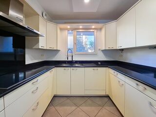  Appartement � vendre 5 pi�ces 155 m�