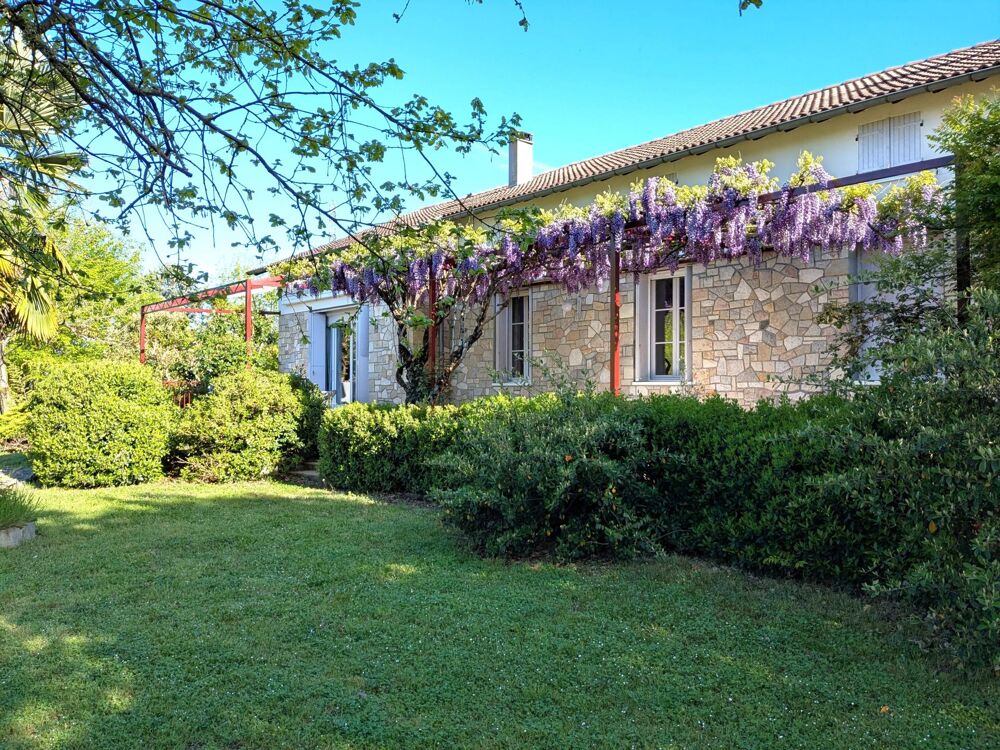Vente Maison Villa huit chambres, propriété unique sur le marché Montauban