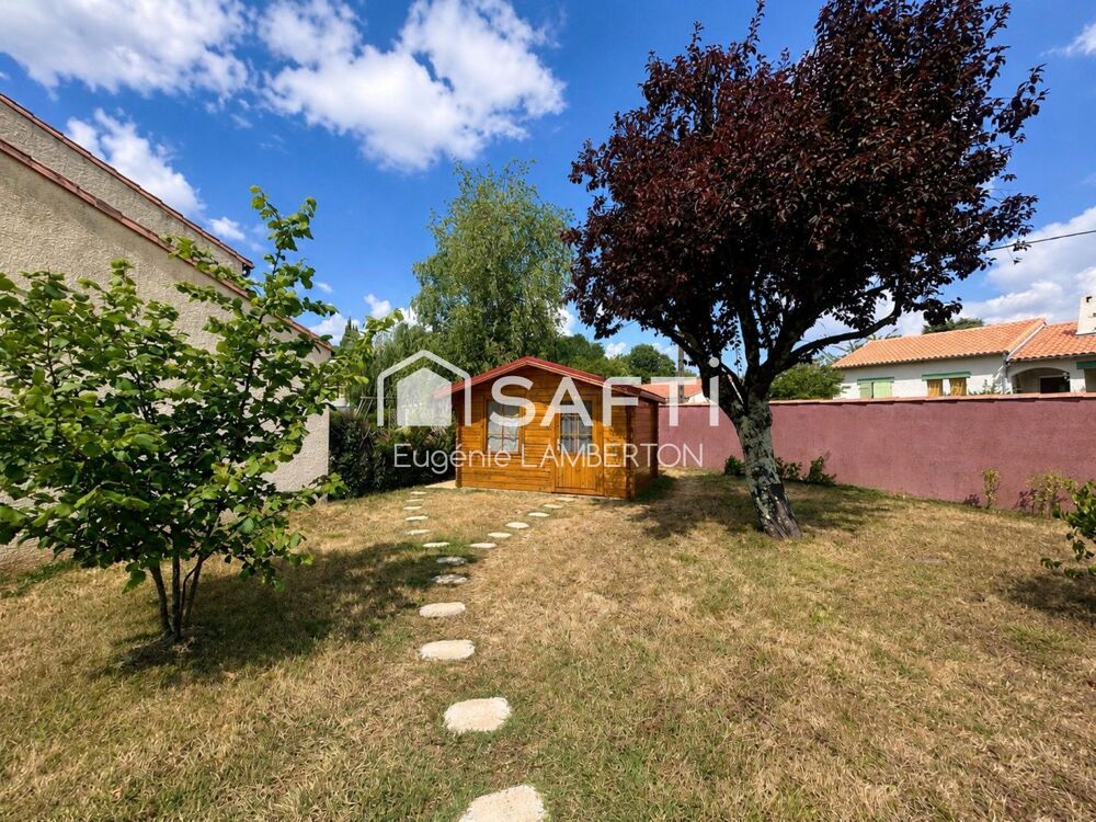 Vente Maison Maison 106 m² - 3 chambres + bureau - Jardin - Au calme - Proche commerces et écoles Chauray