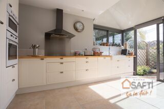  Maison � vendre 7 pi�ces 246 m�