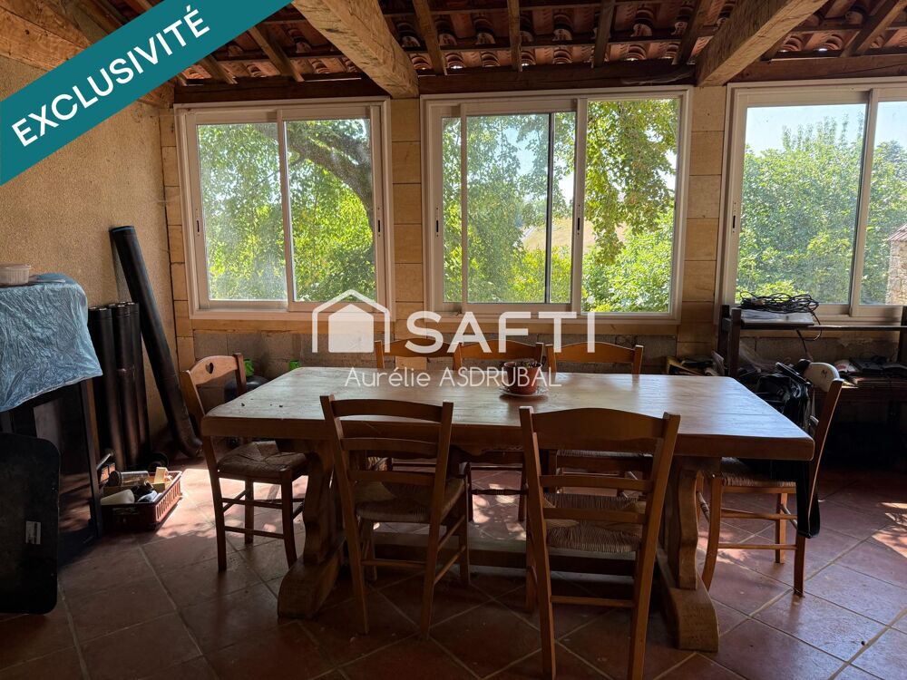 Vente Maison Maison avec grange à restaurer sur 5300 m² de terrain SIMEYROLS Simeyrols