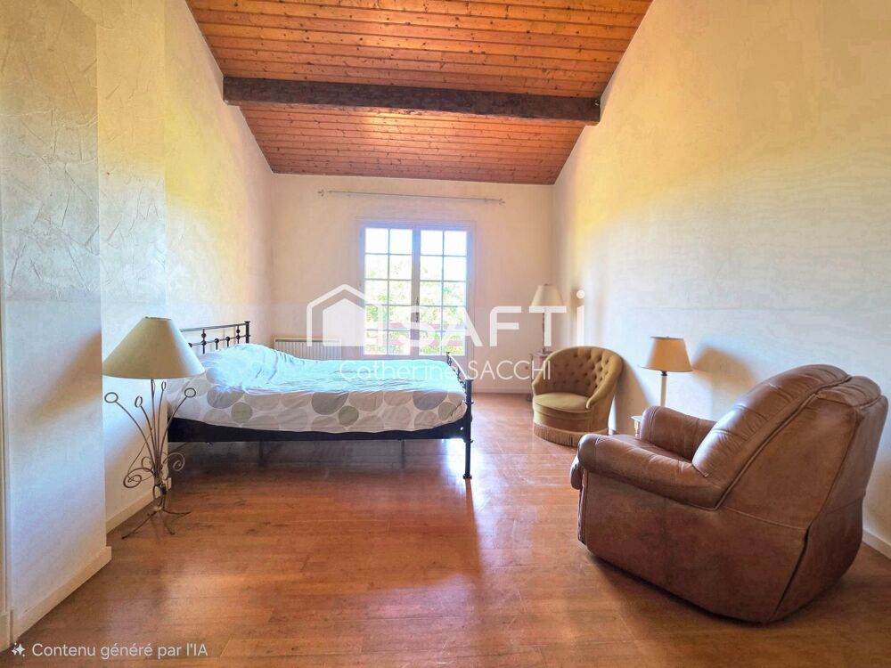 � vendre  Maison Saint-Rapha�l (83700)