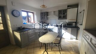  Maison � vendre 7 pi�ces 200 m�