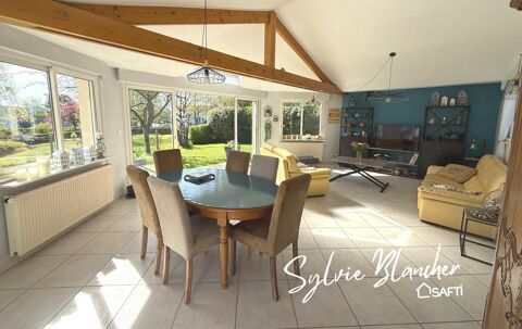   MAISON 150 m2 - 5 CHAMBRES - 1 BUREAU - TERRAIN 703 m2 Maison - 8 pi�ce(s) - 128 m�