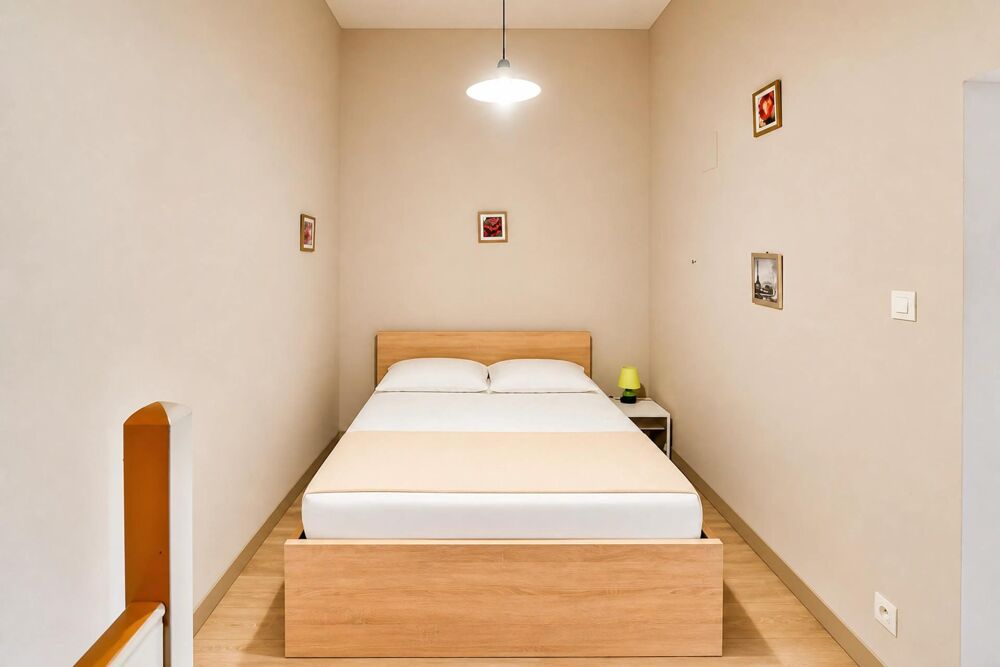 Vente Immeuble Idéal investissement locatif : Immeuble de 3 appartements dans une ville thermale à forte demande Jonzac