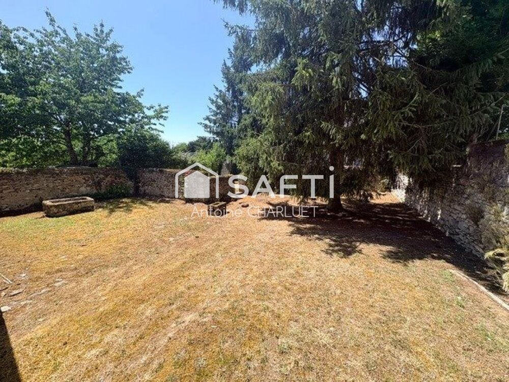 Maison de bourg 90m² avec de nombreuses dépendances
