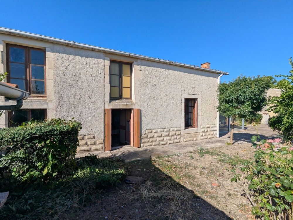 GRANDE MAISON A RÉNOVER AVEC JARDIN - ENVIRONNEMENT CALME