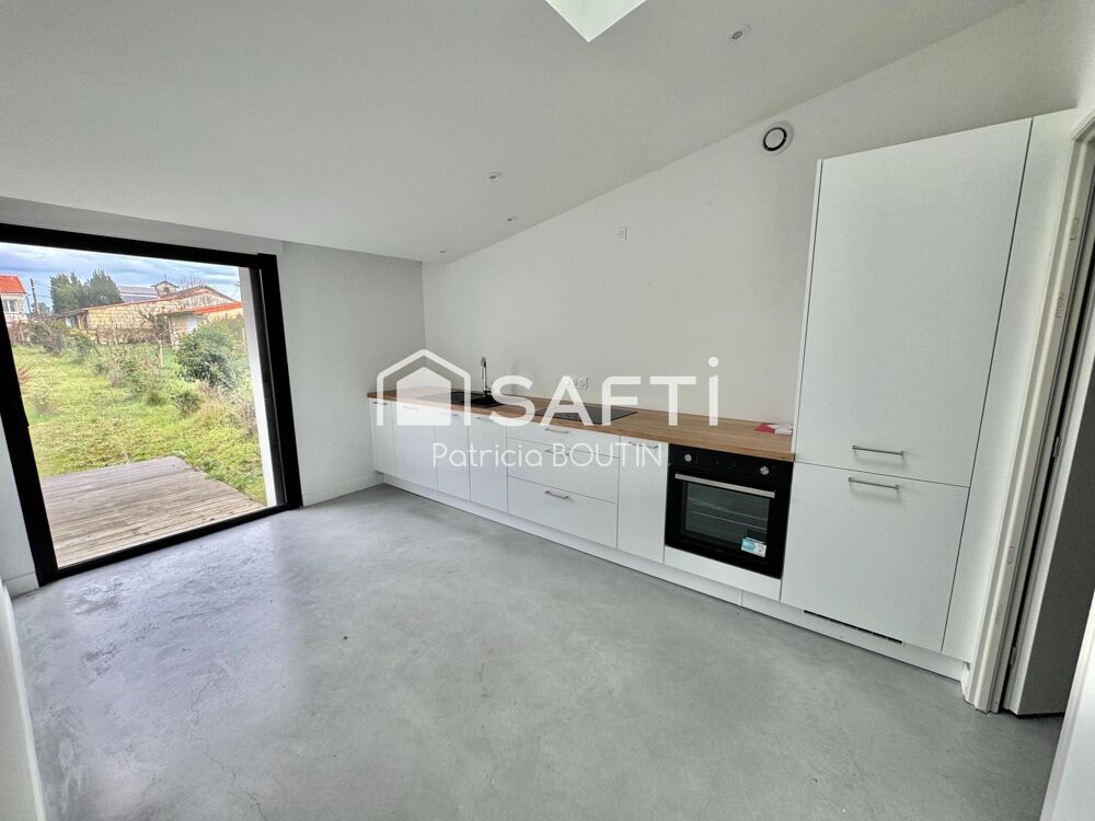 Vente Maison MAISON 4 CHAMBRES DONT UNE SUITE PARENTALE + GARAGE A NIORT Niort