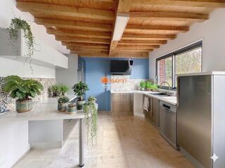 Maison à vendre 10 pièces 270 m²