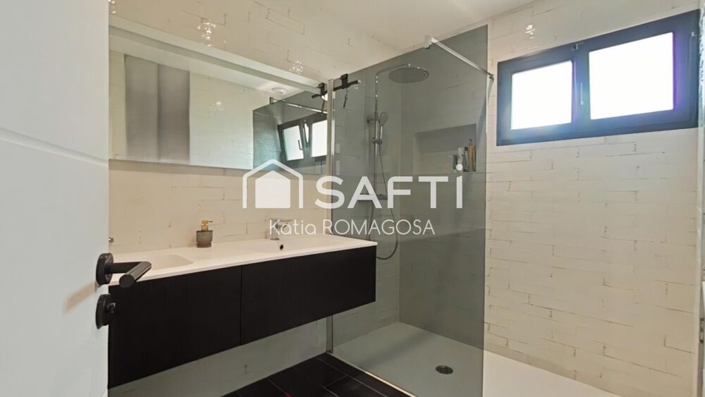 à vendre  Maison Saint-Cyprien (66750)
