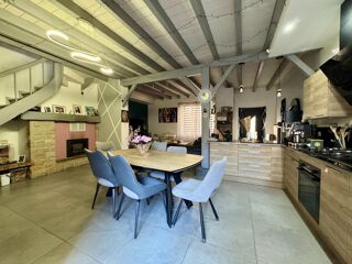 Vente Maison Maison de village entièrement rénovée avec garage Granges-sur-lot