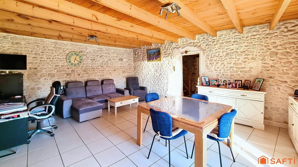 Maison charentaise rénovée  calme et charme à 5 km des plages