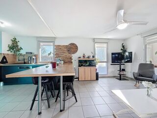  Appartement � vendre 4 pi�ces 82 m�