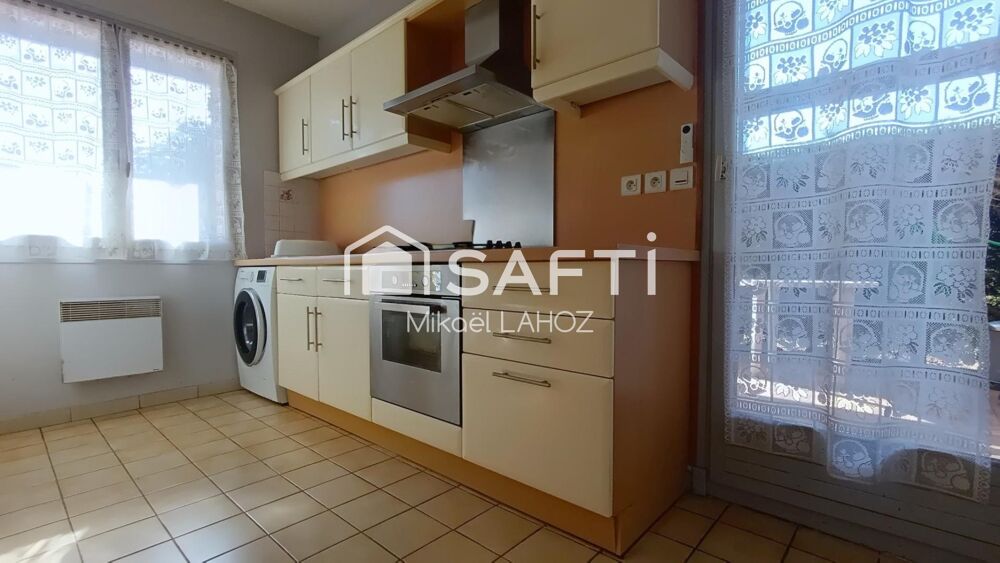 Maison t4 86 m², terrain 679 m², garage, climatisation.