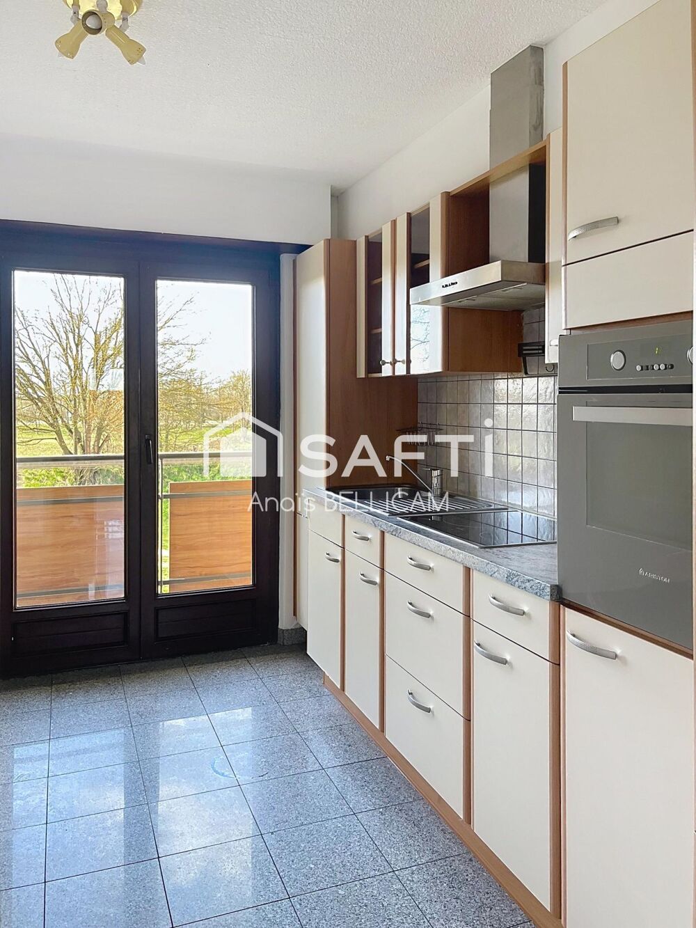 Location Appartement A LOUER Superbe Appartement r�nov� - 60 m� avec cave Neuf-brisach