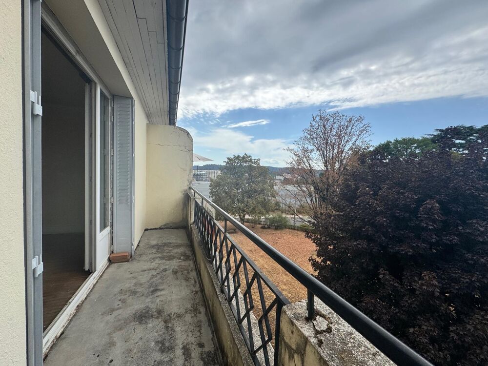 T4 à rénover, dernier étage, balcon, cave garage