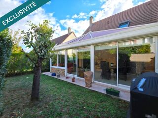 Vente Maison Maison avec 4 Chambres, séjour 30m² + Véranda 25m² Rungis