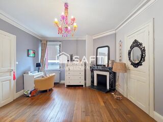  Maison � vendre 9 pi�ces 211 m�
