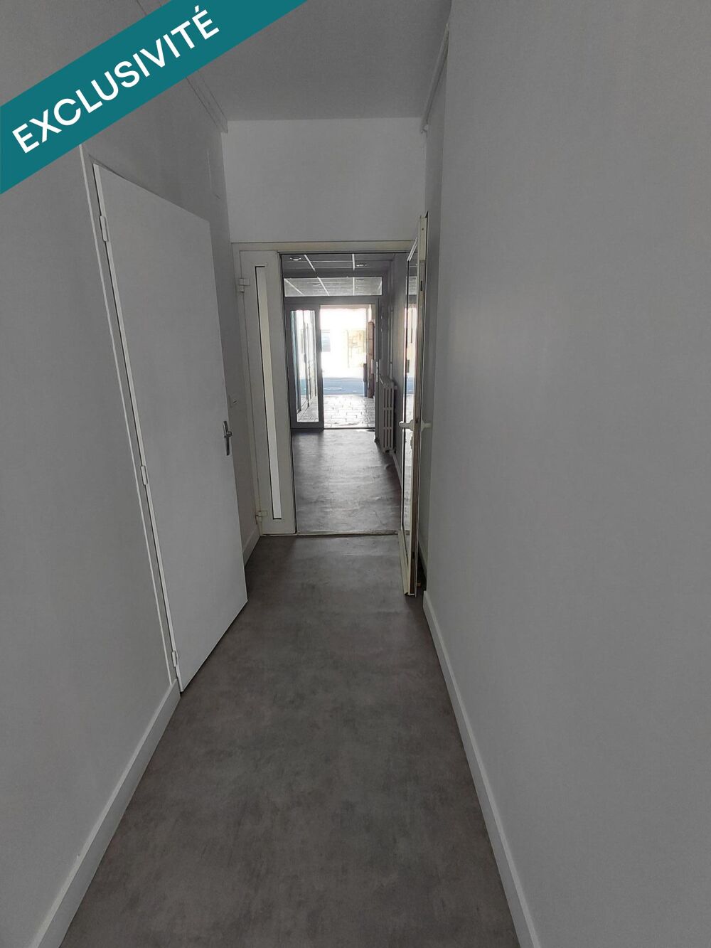 Vente Immeuble Immeuble de rapport 8 lots Place du marché Mareuil Mareuil
