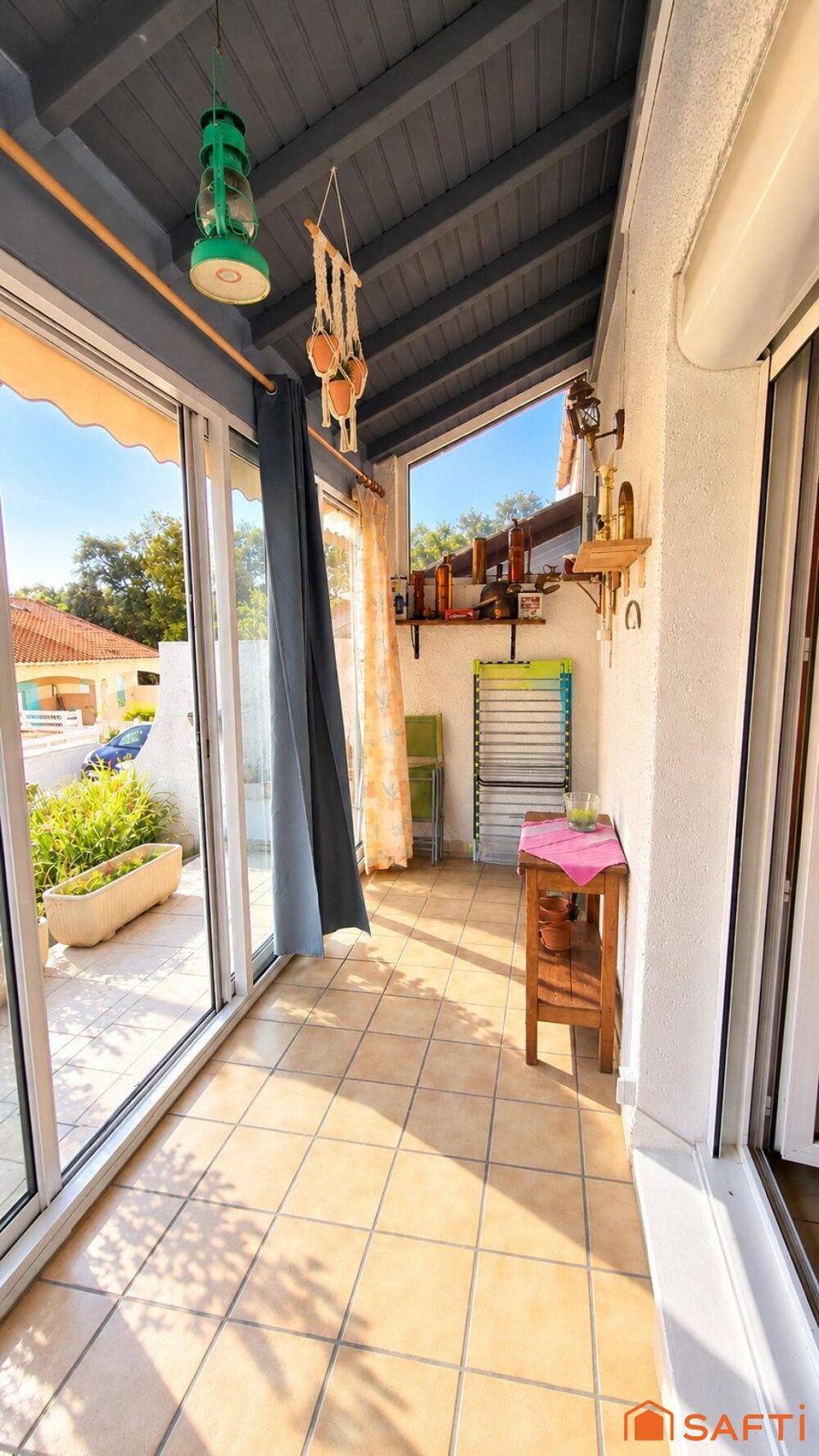 Vente Maison Maison de vacances 39 m² – 49 m² utiles – piscine, tennis, plage à 600 m Meschers-sur-gironde