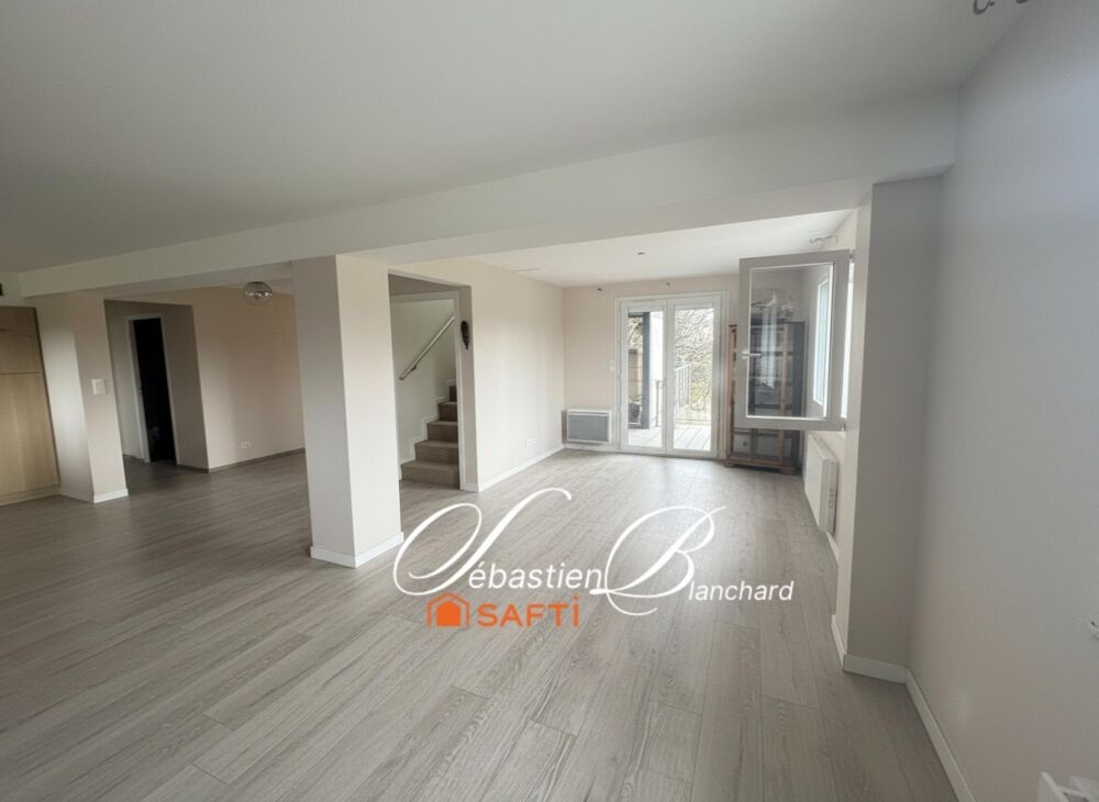 vente Maison - 5 pièce(s) - 125 m² Vétraz-Monthoux (74100)