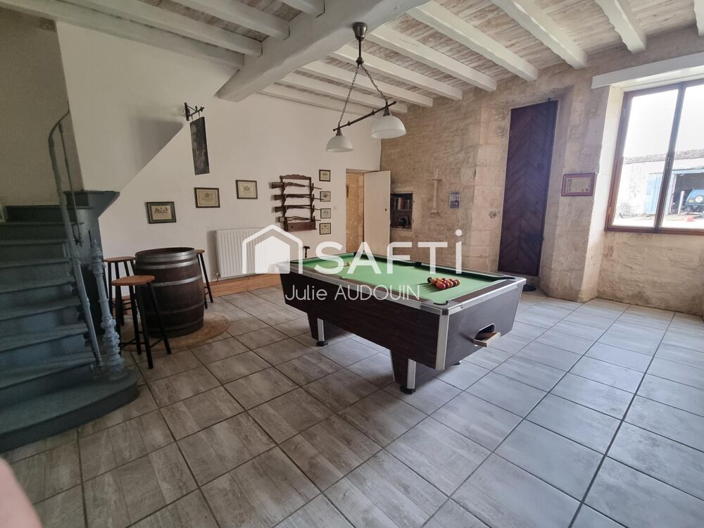 � vendre  Maison Chives (17510)