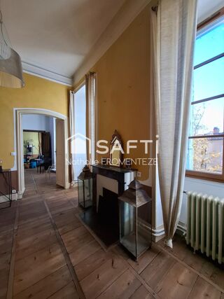  Appartement à vendre 7 pièces 144 m²