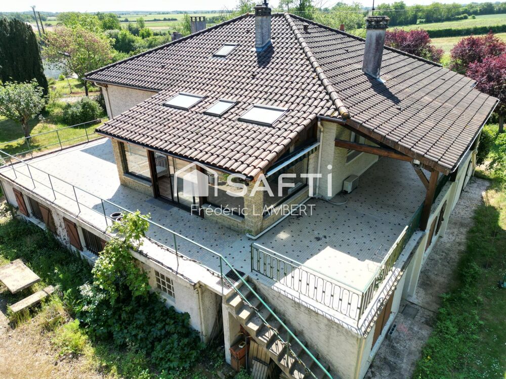 Vivonne : maison 219m²,1800m² terrain !