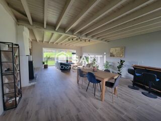  Maison � vendre 4 pi�ces 225 m�