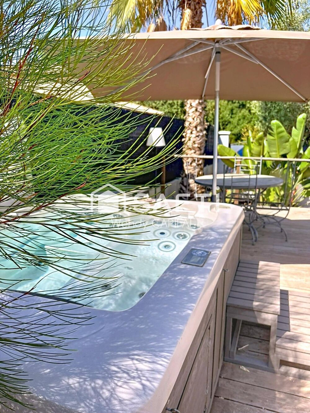  vendre  Maison Hyres (83400)