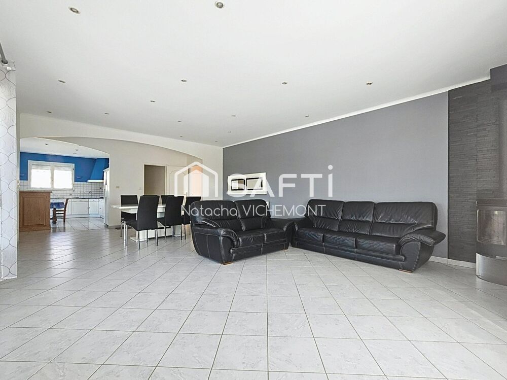 Vente Maison A deux pas de l'ocean, maison atypique de 217m²,5 grandes chambres, piscine et vue sur les marais: une maison aux multiples poss Angoulins