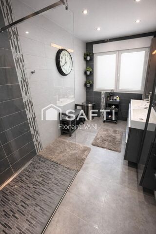  Maison � vendre 6 pi�ces 140 m�