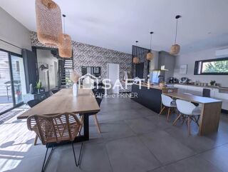  Maison à vendre 9 pièces 220 m²
