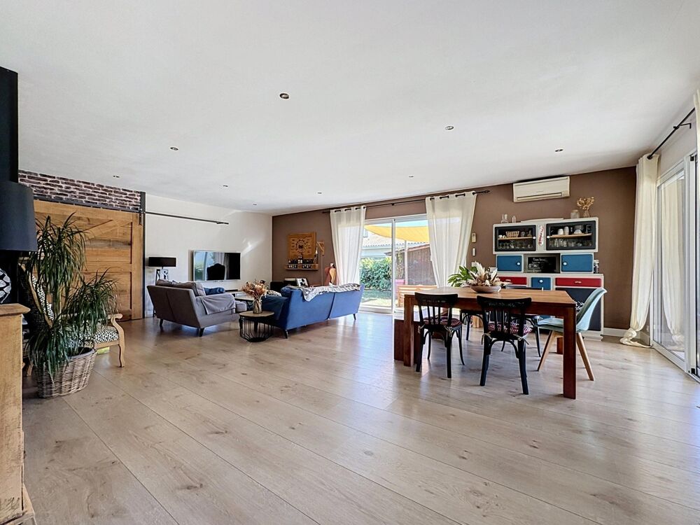 Vente Maison Maison de 143 m2 avec garage et piscine lagon Creon