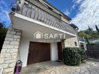  Maison  vendre 5 pices 196 m