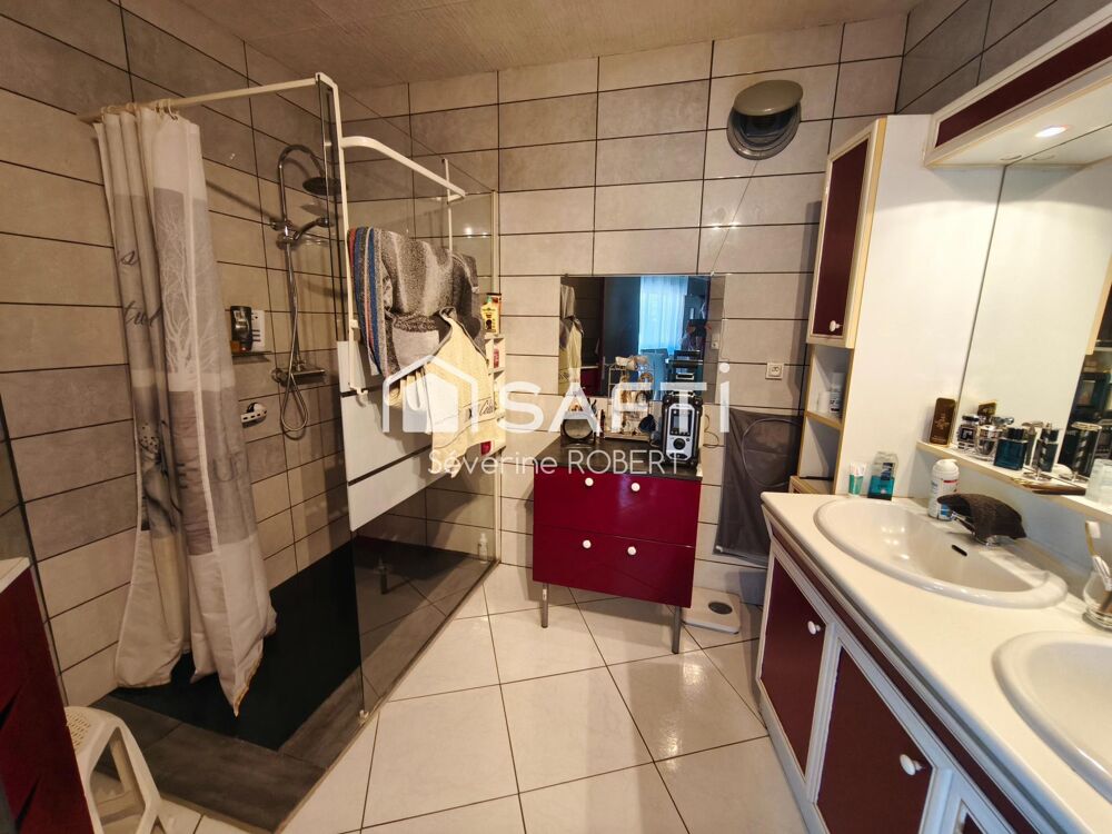 Maison de ville familiale ou possibilité de faire 2 logements