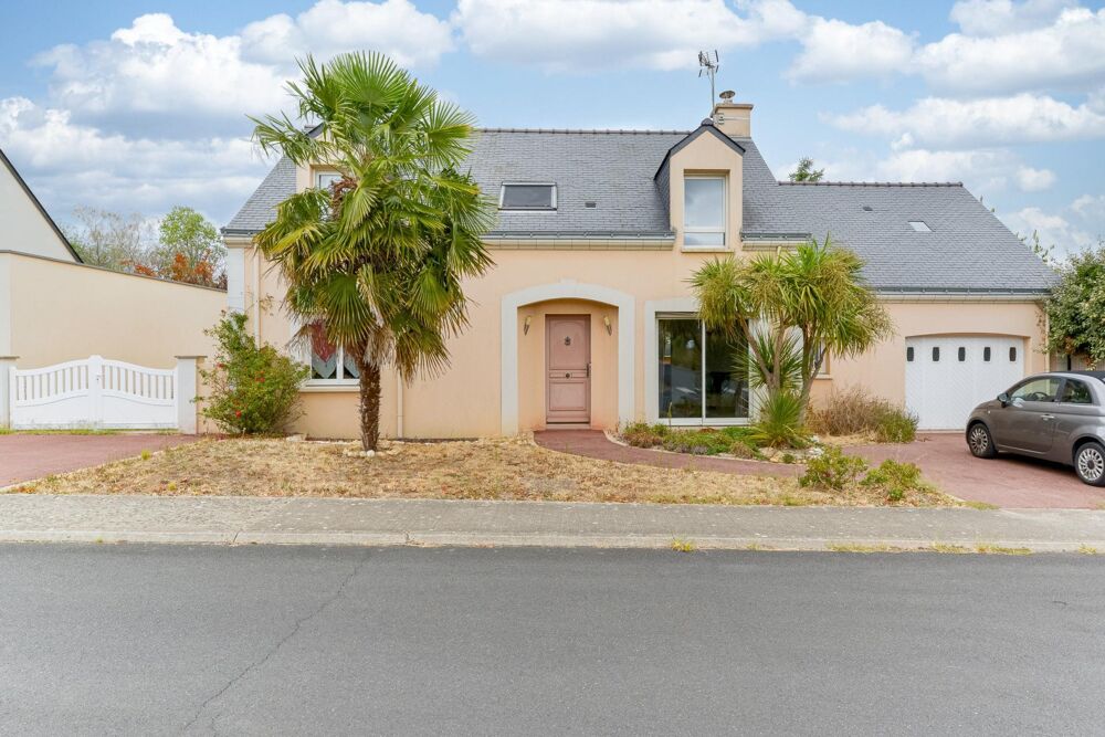 Vente Maison Maison familiale 5 chambres avec jardin sans vis-à-vis – Quartier Souchais Carquefou